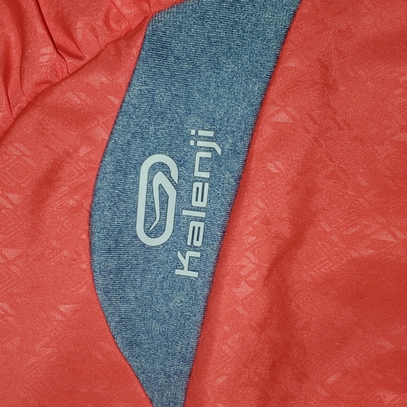 Kalenji womens running jacket - Picture 6 of 12